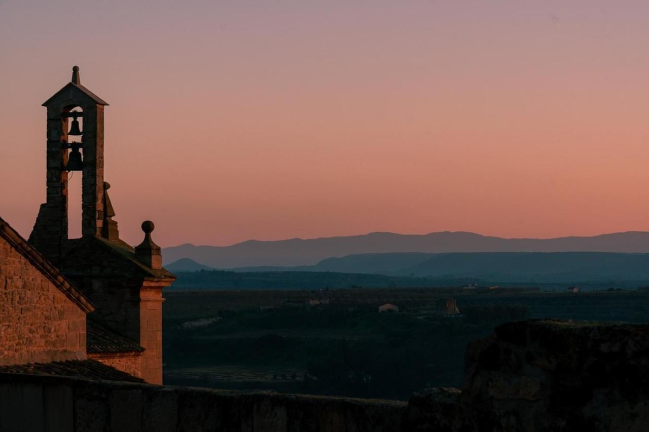 Hostal Nobadis Cervera  Bagian luar foto