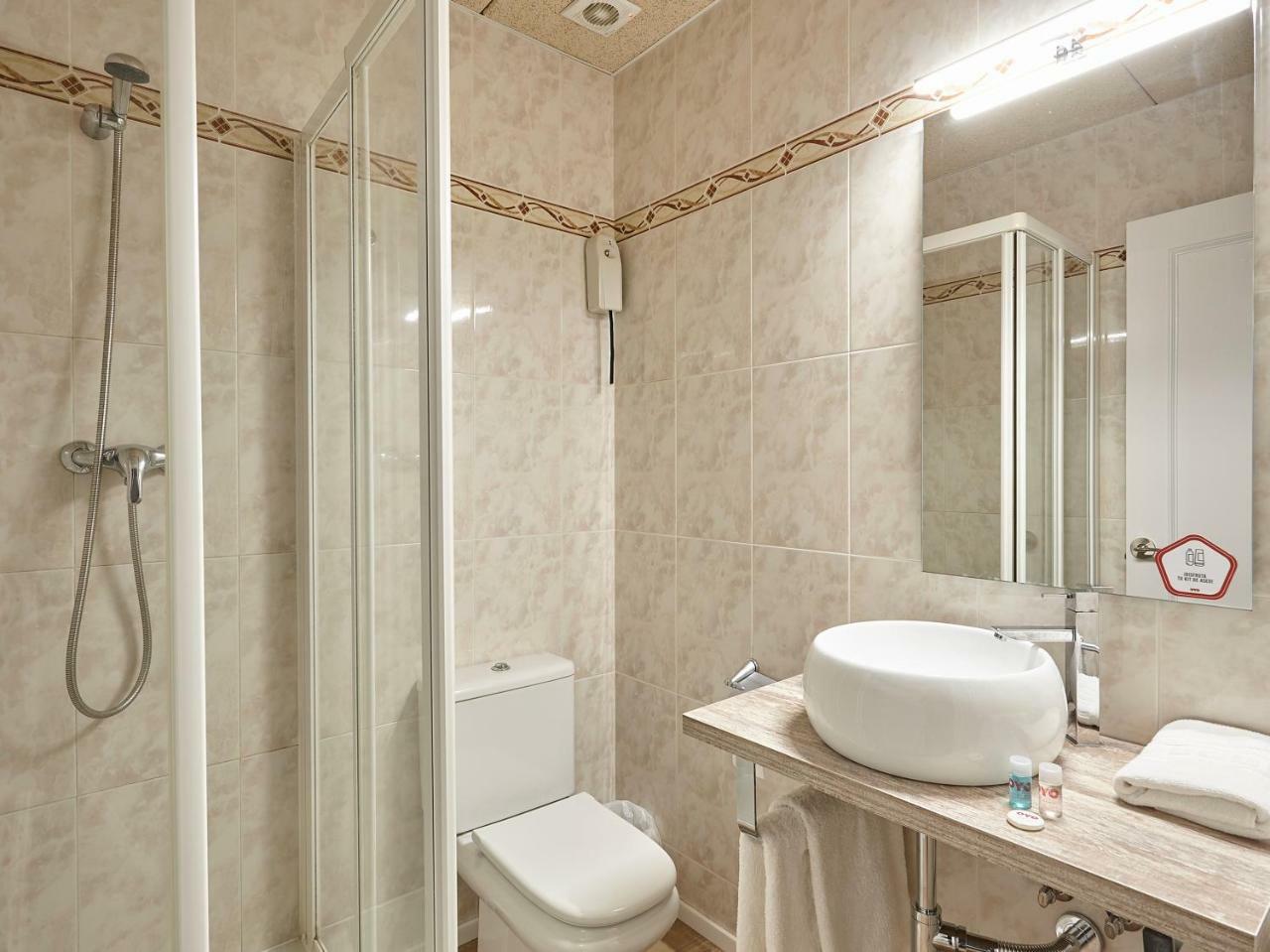 Hostal Nobadis Cervera  Bagian luar foto